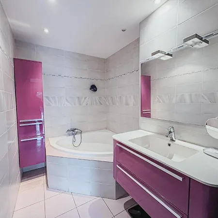 Luxury Setting With Private Pool アパート *