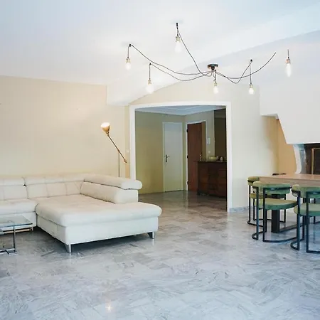 Luxury Setting With Private Pool アパート