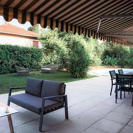Luxury Setting With Private Pool アパート *